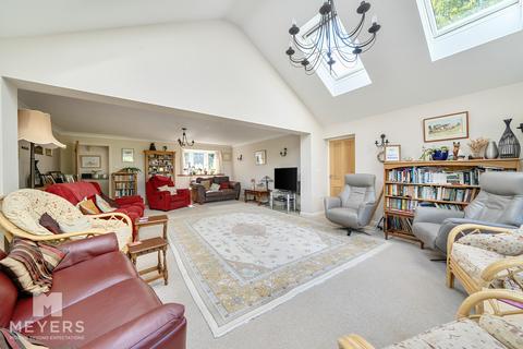 3 bedroom detached bungalow for sale, Winfrith Newburgh, Dorchester, DT2 8