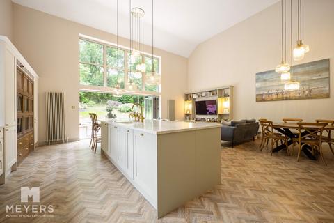 5 bedroom detached house for sale, Avon Glen | Ringwood | BH24
