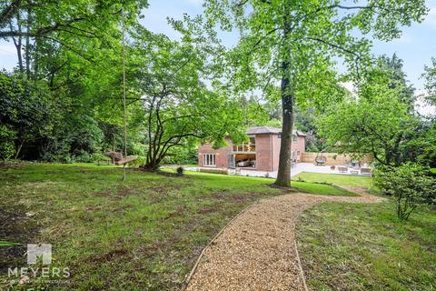 5 bedroom detached house for sale, Avon Glen | Ringwood | BH24
