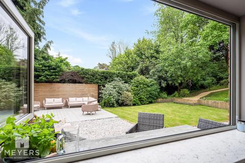 5 bedroom detached house for sale, Avon Glen | Ringwood | BH24