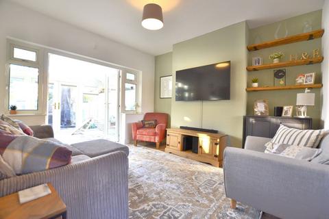 4 bedroom semi-detached house for sale, Armscroft Crescent, Gloucester GL2