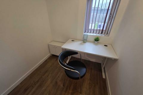undefined, Double Room Available, Rubery, B45