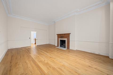 Stanhope Gardens, London, SW7