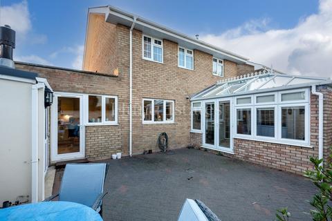4 bedroom link detached house for sale, Cashelmara