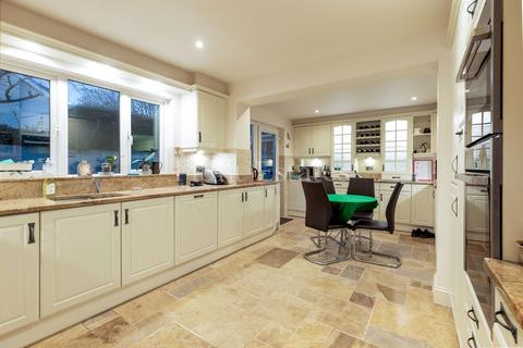 4 bedroom link detached house for sale, Cashelmara