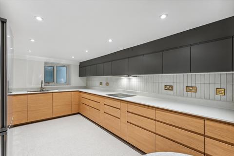 1 bedroom flat to rent, Hyde Park Gardens, London, W2.