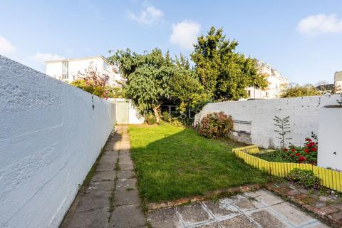 undefined, Bottom Flat 5 Windsor Villas