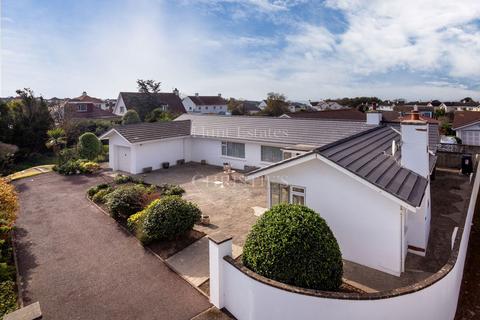 3 bedroom detached house for sale, 10 Le Clos Du Mont Arthur