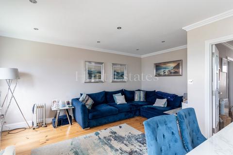 3 bedroom terraced house for sale, 2 Lido Bay