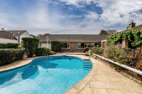 4 bedroom detached house for sale, Jardin des Raisies