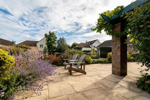 4 bedroom detached house for sale, Jardin des Raisies