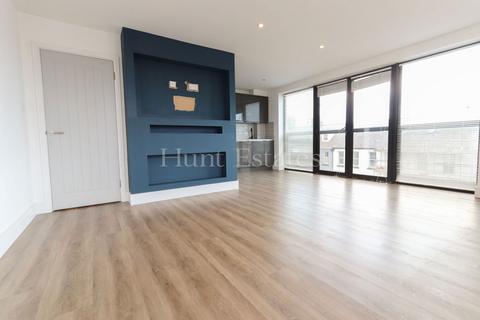 2 bedroom flat for sale, Apt 3, Devonshire Apartments