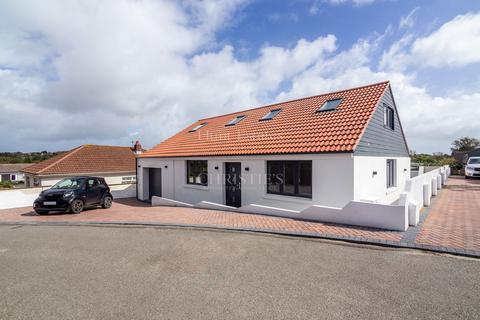 4 bedroom detached house for sale, La Tulipe