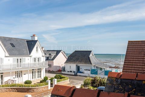 2 bedroom semi-detached house for sale, Pebbles Cottage
