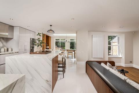 5 bedroom detached house for sale, La Fantasie