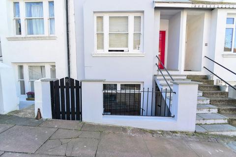 1 bedroom maisonette to rent, Milner Road, Brighton