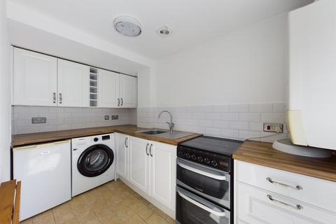 1 bedroom maisonette to rent, Milner Road, Brighton