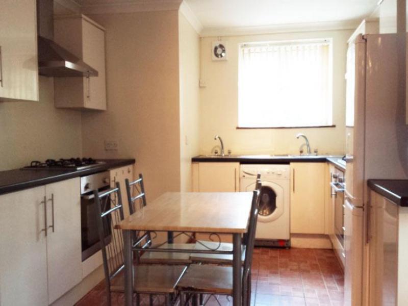 7 bedroom Terraced for rent