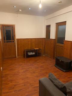 1 bedroom flat to rent, Dallow Road, Luton LU1