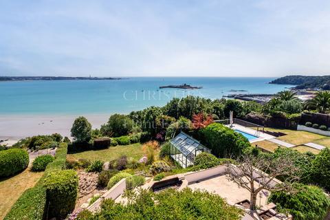 3 bedroom detached house for sale, La Lavandage