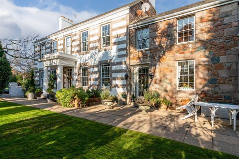7 bedroom detached house for sale, Marais A La Cocque