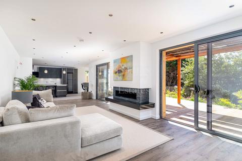 6 bedroom detached house for sale, High Trees