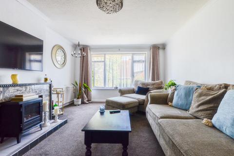 undefined, Willow Drive, Polegate, East Sussex, BN265DN