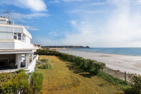 4 bedroom detached house for sale, La Mielle Du Parcq