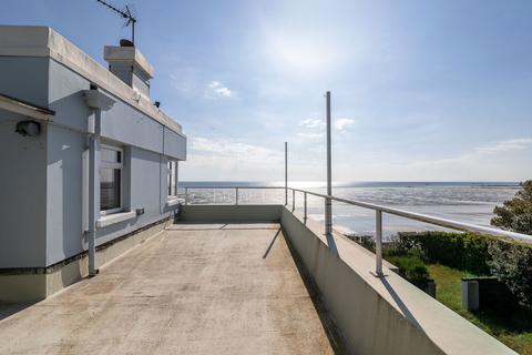 4 bedroom detached house for sale, La Mielle Du Parcq