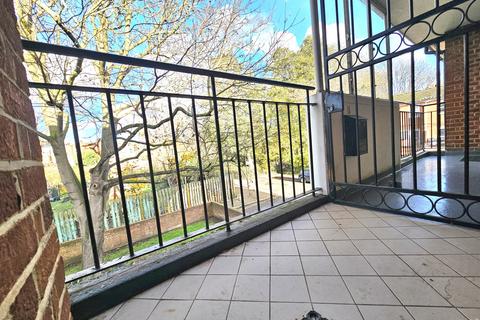 undefined, Burns House, N16 8TX