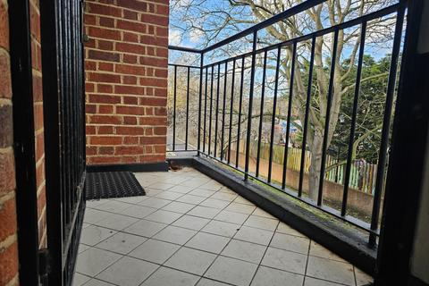 1 bedroom flat to rent, Burns House, N16 8TX