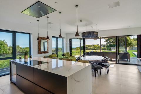 5 bedroom detached house for sale, The Hacienda