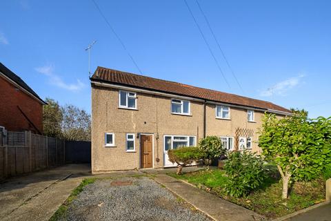 3 bedroom semi-detached house for sale, Sycamore Road, Reading, Berkshire, RG2