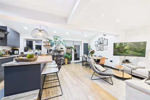 3 bedroom semi-detached house for sale, Sycamore Road, Reading, Berkshire, RG2