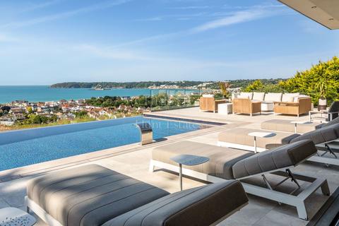 5 bedroom detached house for sale, Villa Cambray