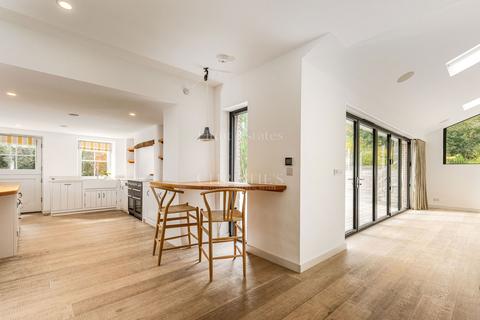 4 bedroom detached house for sale, Sycamore Cottage