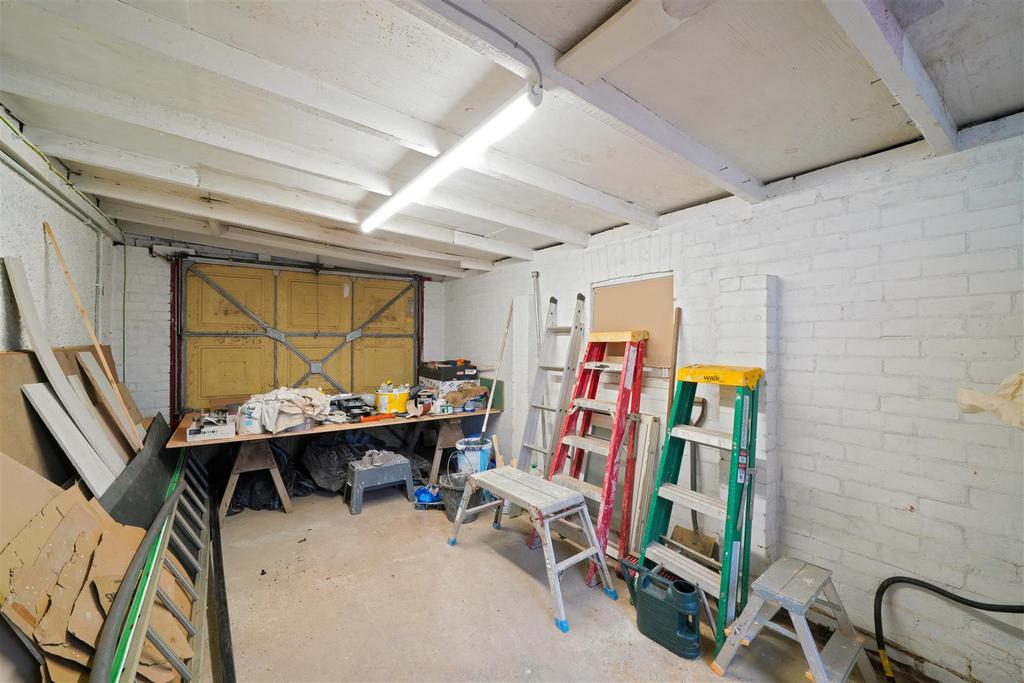 102 Rugby Avenue - g JYYy FQQC3 Pb MMPx9uq L.jpg
