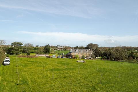 6 bedroom detached house for sale, Oak Lodge