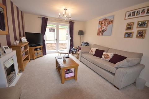 3 bedroom detached house to rent, Froghall Road, Ipstones