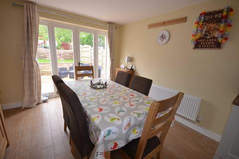 3 bedroom detached house to rent, Froghall Road, Ipstones