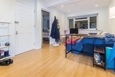 1 bedroom flat to rent, Richmond Road, Kingston Upon Thames KT2