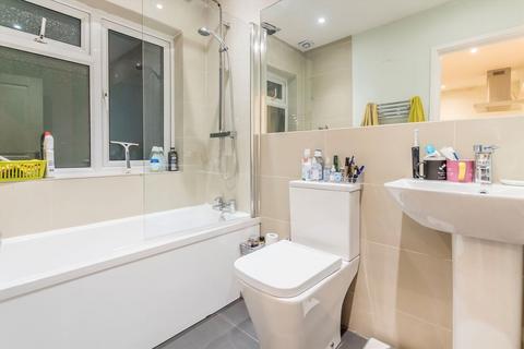 1 bedroom flat to rent, Richmond Road, Kingston Upon Thames KT2