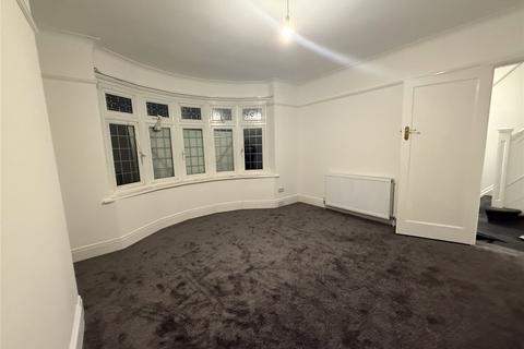 3 bedroom detached house to rent, Cobden Crescent, Southampton, Hampshire, SO18
