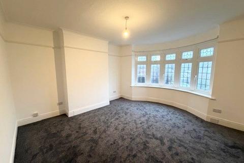 undefined, Cobden Crescent, Southampton, Hampshire, SO18