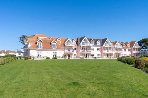 2 bedroom flat for sale, Apt 18 La Rocquaise