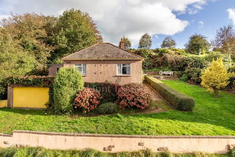 4 bedroom detached bungalow for sale, Waterside