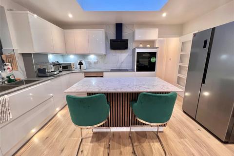 undefined, Whittington Road, London, N22