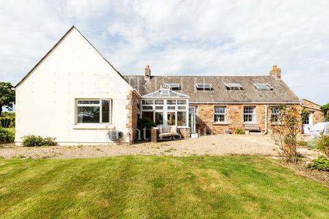 4 bedroom detached house for sale, Le Hurel Cottage