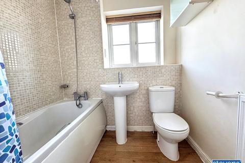 4 bedroom semi-detached house to rent, Wadlands Meadow, Okehampton, Devon, EX20