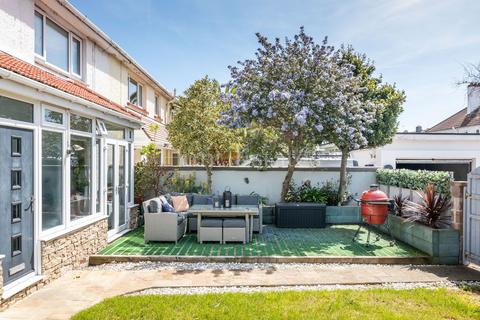 5 bedroom semi-detached house for sale, 9A Devon Avenue